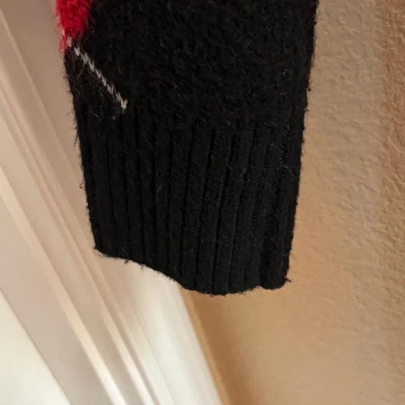 Torrid Black and Red Knit Oversized Cardigan - Picture 8 of 8